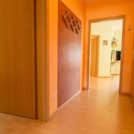 Zur Hanse 2_4 Apartamento Zingst